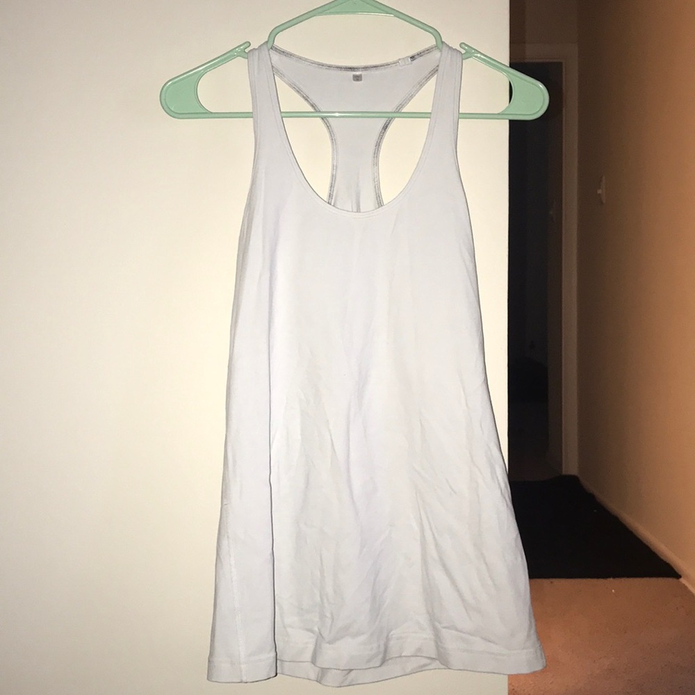 lulu lemon stretchy work out shirt